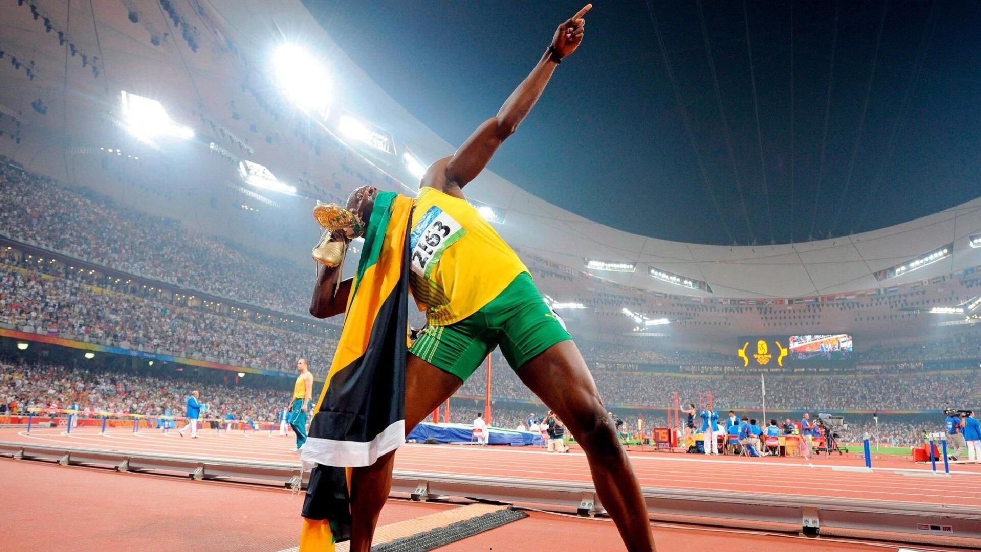 中甲第13轮激战在即,南京城市首发名单揭晓,球迷高呼并肩战斗!